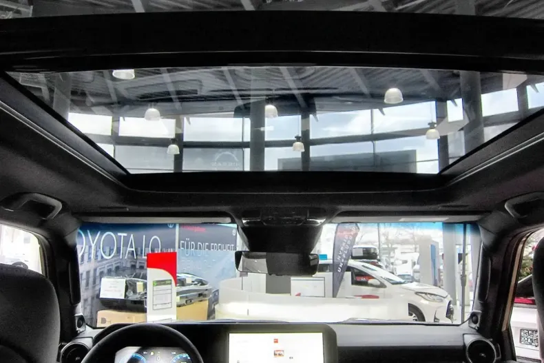 Toyota Land Cruiser din 2024 cu 40 km - oferta TOY122739 - foto 8