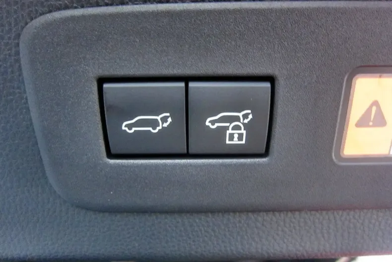 Toyota Land Cruiser din 2024 cu 40 km - oferta TOY122739 - foto 16