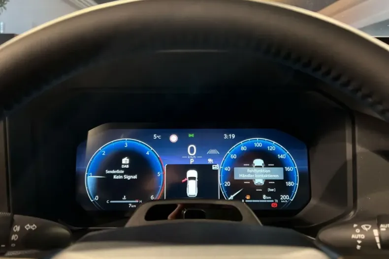 Toyota Land Cruiser din 2025 cu 40 km - oferta TOY122740 - foto 8