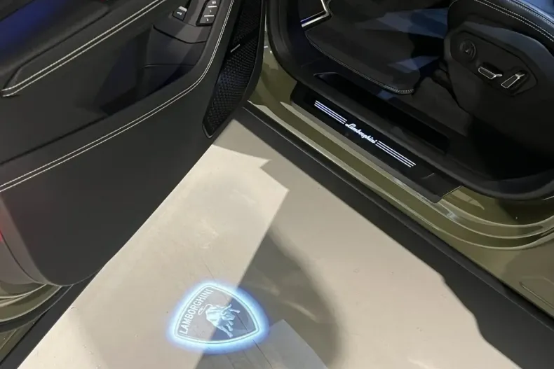 Lamborghini Urus din 2024 cu 32.900 km - oferta LAM122746 - foto 17