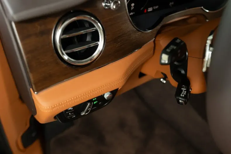 Bentley Bentayga din 2024 cu 100 km - oferta BEN122750 - foto 14