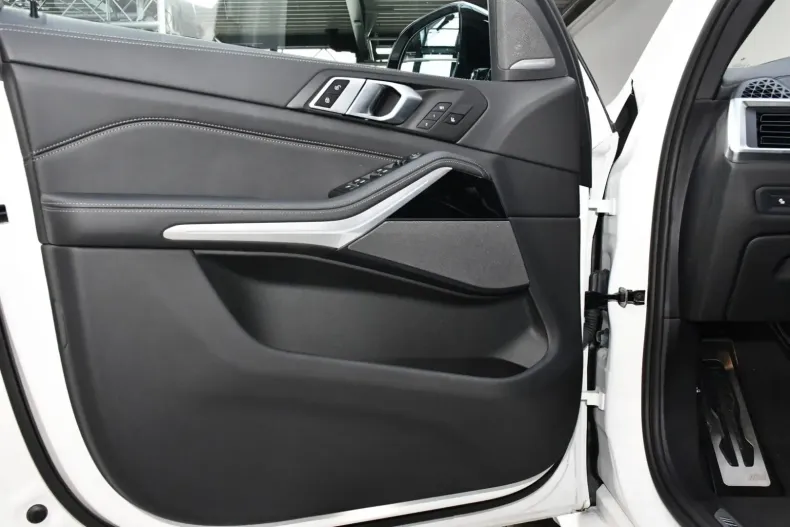 BMW X5 din 2024 cu 6.245 km - oferta BMW122752 - foto 15