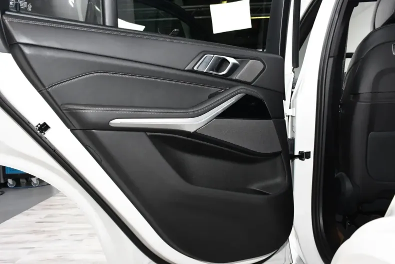 BMW X5 din 2024 cu 6.245 km - oferta BMW122752 - foto 18