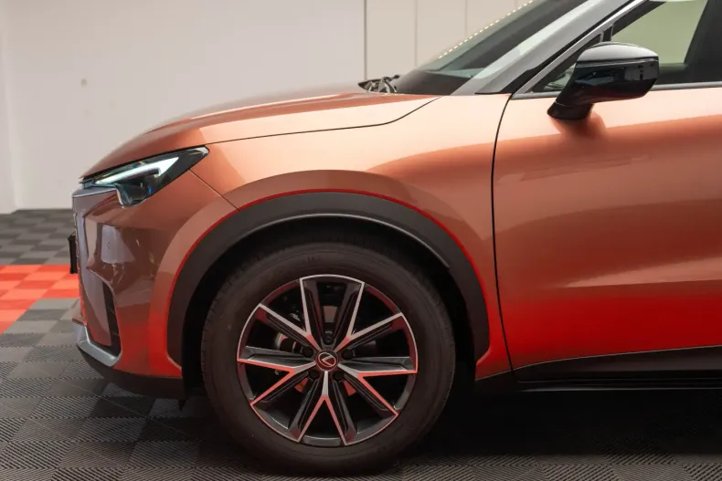 Lexus LBX din 2024 cu 100 km - oferta LEX122759 - foto 5