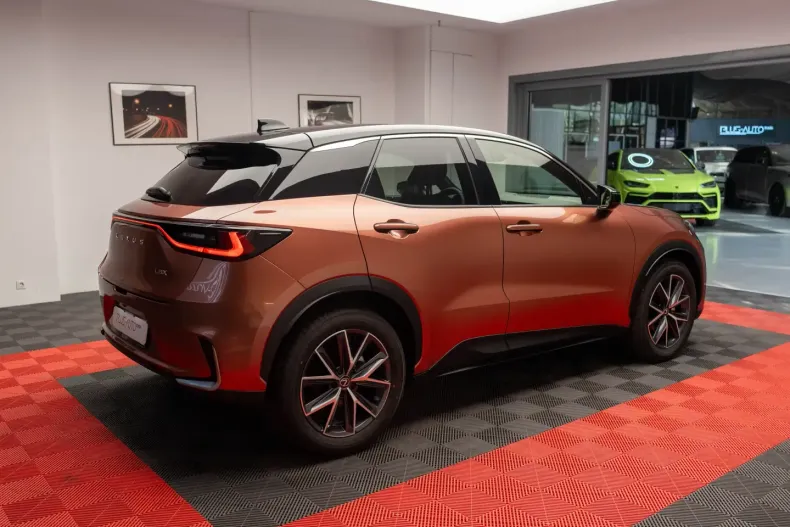 Lexus LBX din 2024 cu 100 km - oferta LEX122759 - foto 8