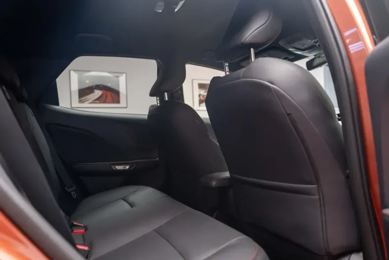 Lexus LBX din 2024 cu 100 km - oferta LEX122759 - foto 17