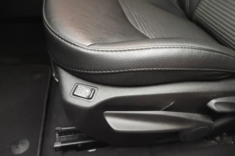 Jeep Compass din 2022 cu 75.000 km - oferta JEE122768 - foto 26