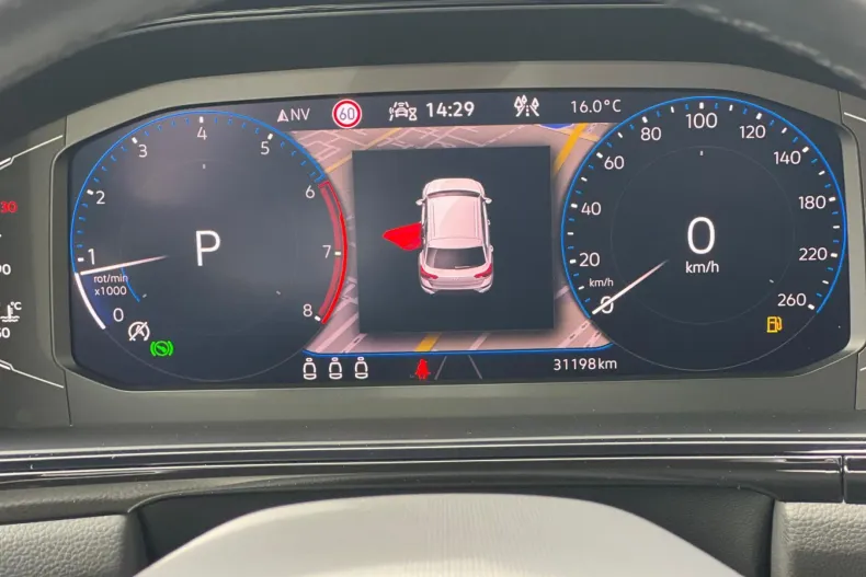 Volkswagen T-Roc din 2024 cu 31.000 km - oferta VOL122771 - foto 22