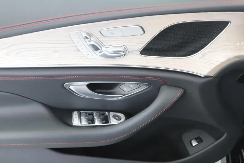 Mercedes-Benz CLS 53 AMG din 2023 cu 50.000 km - oferta MER122787 - foto 6