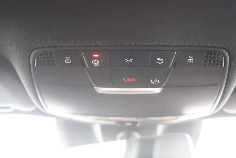 Mercedes-Benz CLS 53 AMG din 2023 cu 50.000 km - oferta MER122787 - foto 10