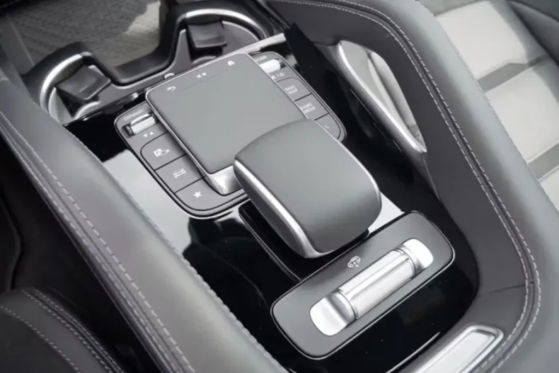 Mercedes-Benz GLE 53 AMG din 2024 cu 18.684 km - oferta MER122789 - foto 15