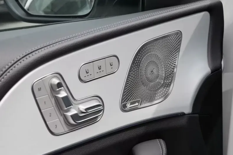 Mercedes-Benz GLE 53 AMG din 2024 cu 18.684 km - oferta MER122789 - foto 16