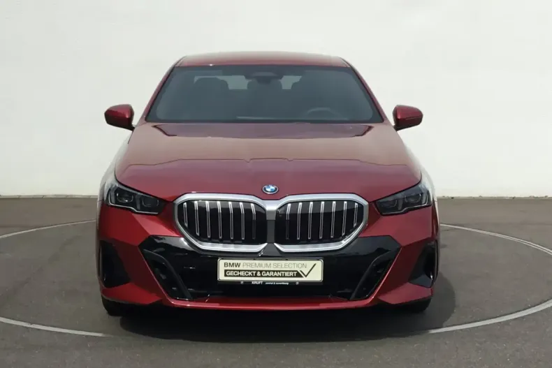 BMW 530 din 2024 cu 2.959 km - oferta BMW122792 - foto 1