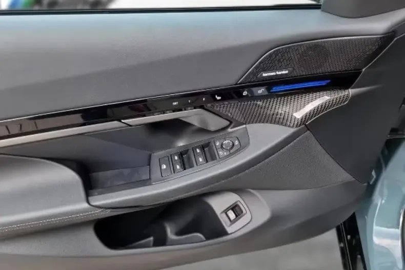 BMW 520 din 2024 cu 21.771 km - oferta BMW122794 - foto 13