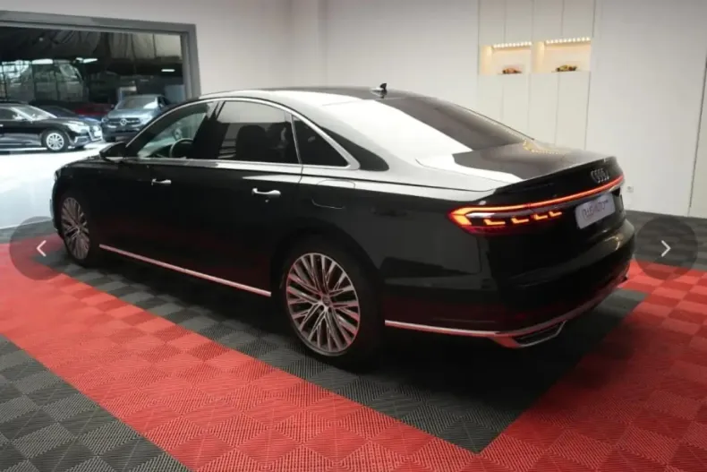 Audi A8 din 2020 cu 106.800 km - oferta AUD122795 - foto 3