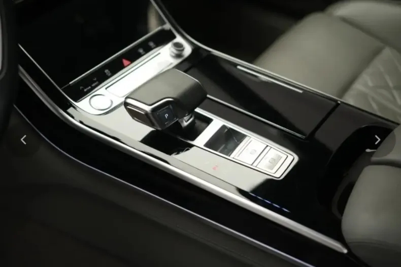 Audi A8 din 2020 cu 106.800 km - oferta AUD122795 - foto 15