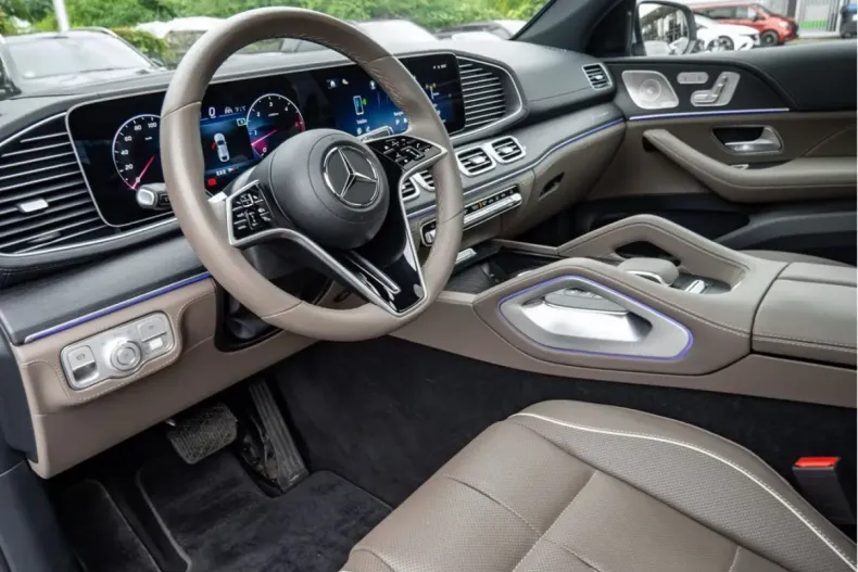 Mercedes-Benz GLE 450 din 2024 cu 18.591 km - oferta MER122797 - foto 4