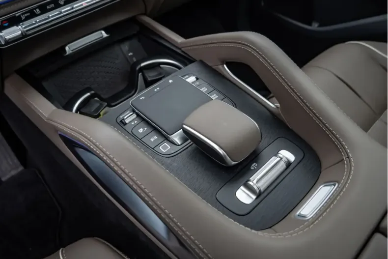 Mercedes-Benz GLE 450 din 2024 cu 18.591 km - oferta MER122797 - foto 11