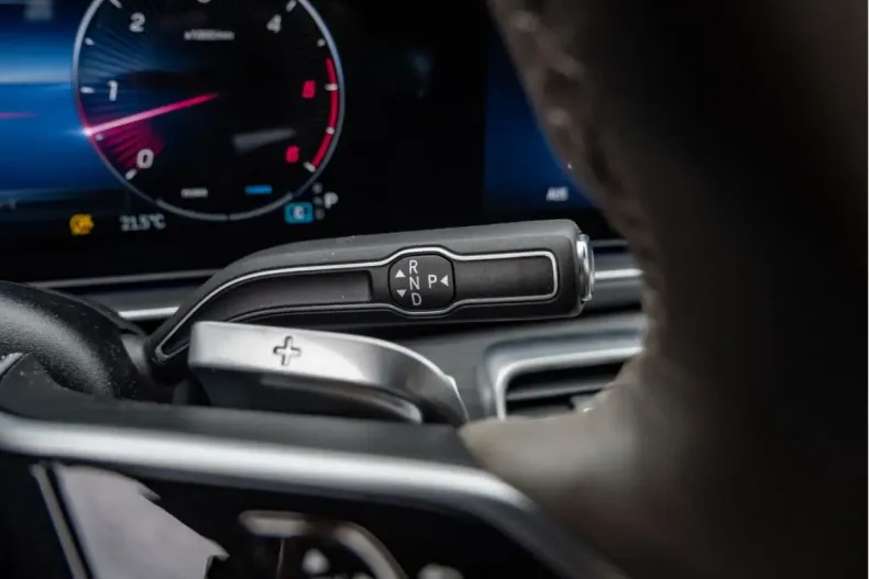 Mercedes-Benz GLE 450 din 2024 cu 18.591 km - oferta MER122797 - foto 17