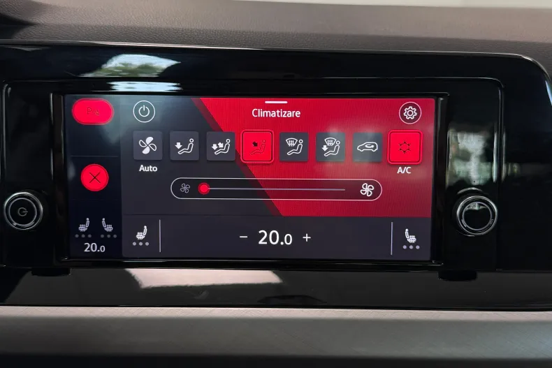 Volkswagen Golf din 2021 cu 153.000 km - oferta VOL122806 - foto 17