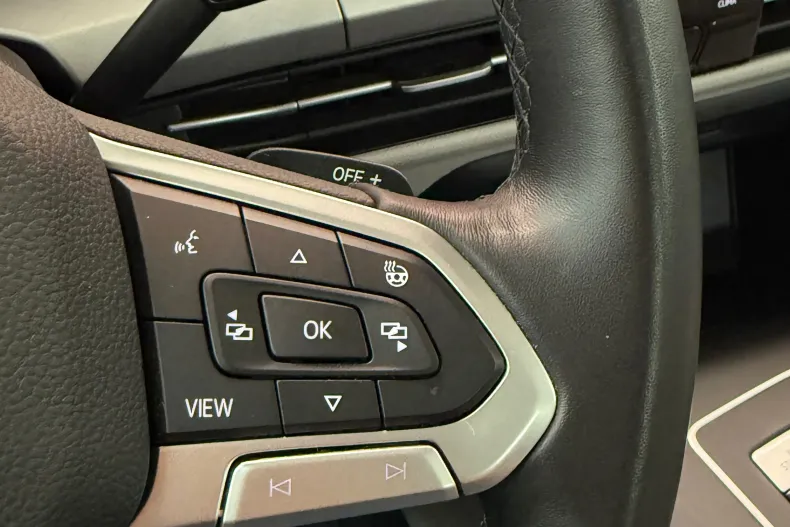 Volkswagen Golf din 2021 cu 153.000 km - oferta VOL122806 - foto 25