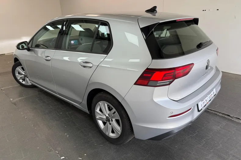 Volkswagen Golf din 2021 cu 153.000 km - oferta VOL122806 - foto 31