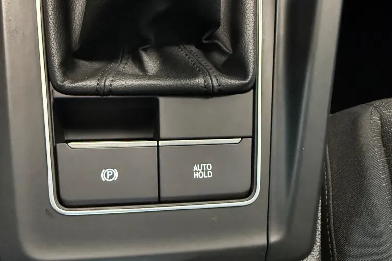 Volkswagen Golf din 2021 cu 49.000 km - oferta VOL122807 - foto 31