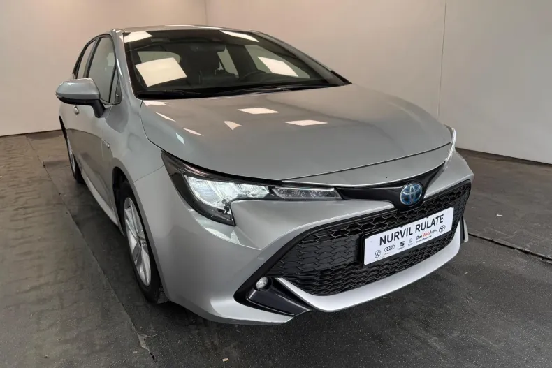 Toyota Corolla din 2022 cu 121.000 km - oferta TOY122808 - foto 1