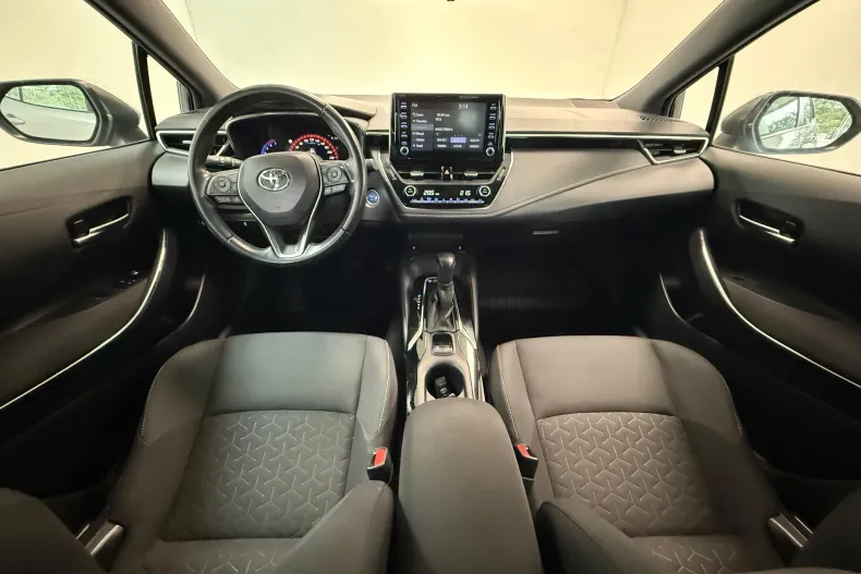 Toyota Corolla din 2022 cu 121.000 km - oferta TOY122808 - foto 6