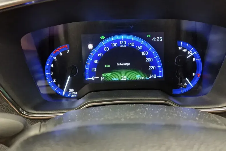 Toyota Corolla din 2022 cu 121.000 km - oferta TOY122808 - foto 10