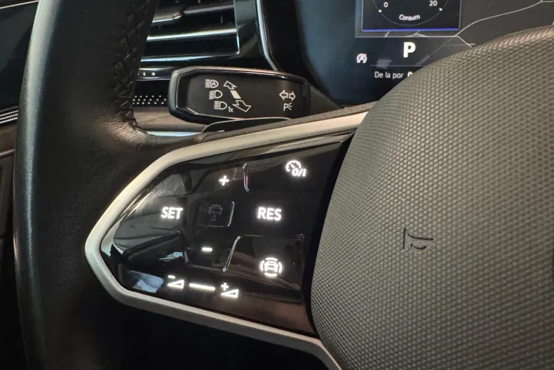 Volkswagen Touareg din 2021 cu 129.000 km - oferta VOL122811 - foto 10