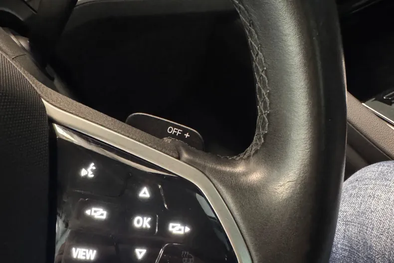 Volkswagen Touareg din 2021 cu 129.000 km - oferta VOL122811 - foto 11