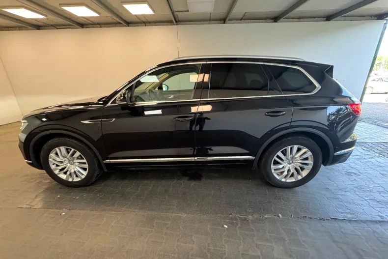 Volkswagen Touareg din 2021 cu 129.000 km - oferta VOL122811 - foto 19
