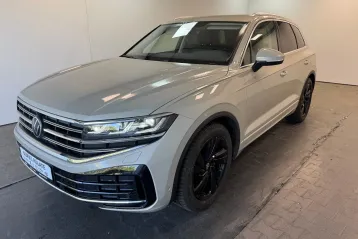 Volkswagen Touareg din 2024 - oferta VOL122812