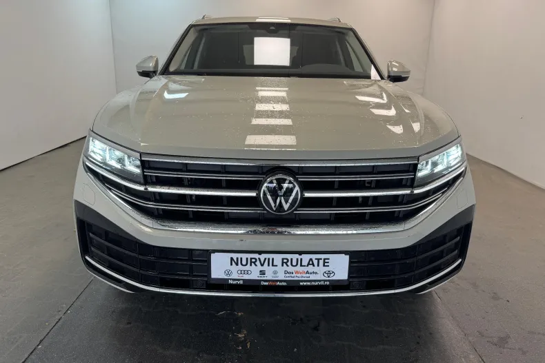 Volkswagen Touareg din 2024 cu 25.000 km - oferta VOL122812 - foto 2