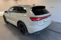 Volkswagen Touareg din 2024 cu 25.000 km - oferta VOL122812 - foto 26