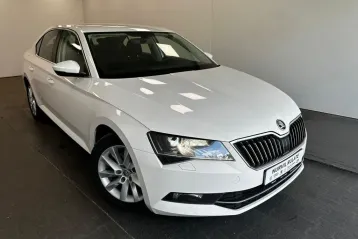 Skoda Superb din 2019 - oferta SKO122819