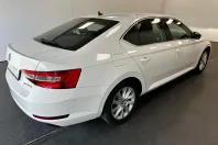 Skoda Superb din 2019 cu 141.000 km - oferta SKO122819 - foto 4