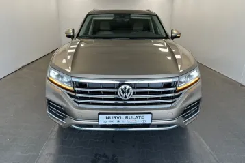 Volkswagen Touareg din 2020 - oferta VOL122820