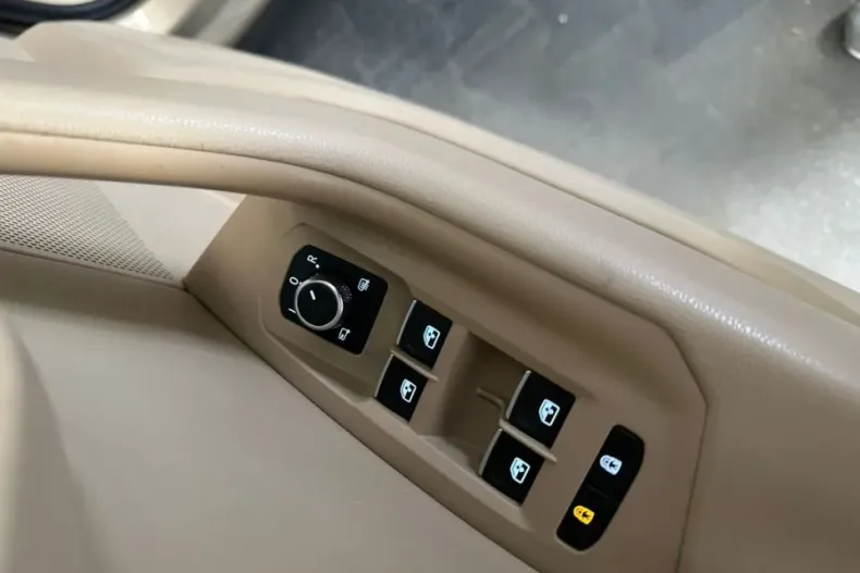 Volkswagen Touareg din 2020 cu 75.000 km - oferta VOL122820 - foto 6