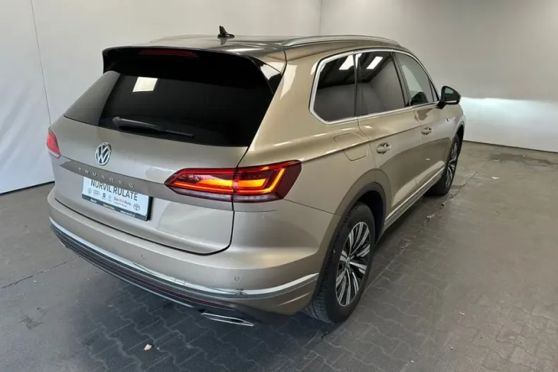 Volkswagen Touareg din 2020 cu 75.000 km - oferta VOL122820 - foto 30