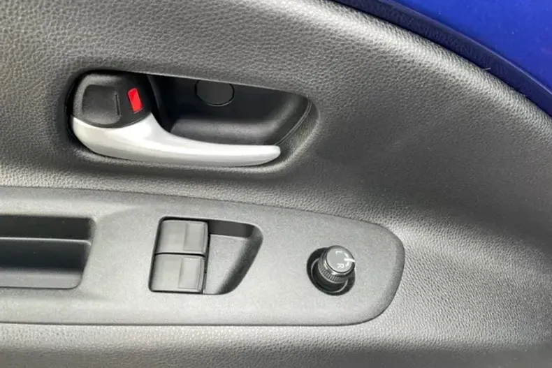 Toyota Aygo (X) din 2023 cu 5 km - oferta TOY122836 - foto 9