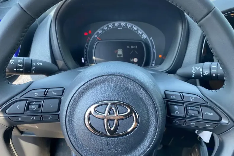 Toyota Aygo (X) din 2023 cu 5 km - oferta TOY122836 - foto 10