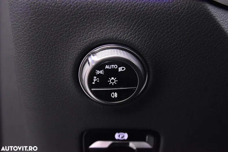 Mercedes-Benz GLC din 2024 cu 4 km - oferta MER122838 - foto 15