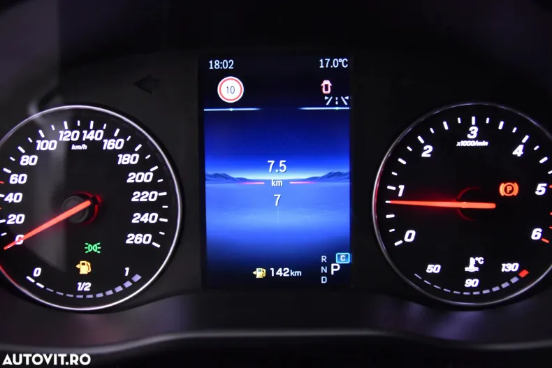 Mercedes-Benz Vito din 2024 cu 7 km - oferta MER122843 - foto 10