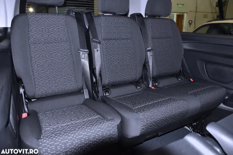 Mercedes-Benz Vito din 2024 cu 7 km - oferta MER122843 - foto 13