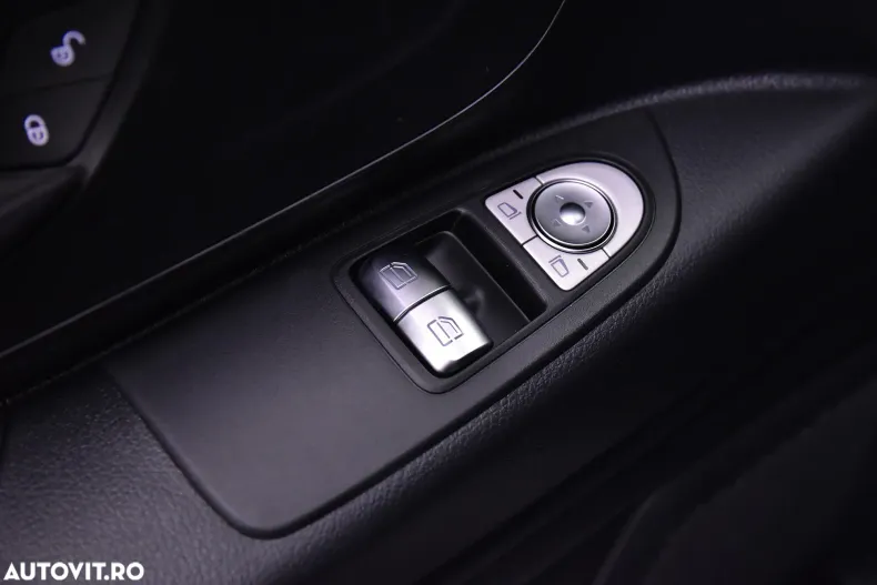Mercedes-Benz Vito din 2024 cu 7 km - oferta MER122843 - foto 15