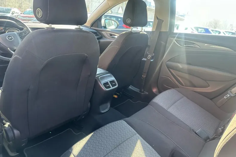 Opel Insignia din 2019 cu 98.787 km - oferta OPE122849 - foto 6