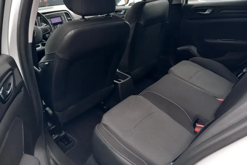 Renault Megane din 2021 cu 68.572 km - oferta REN122856 - foto 5