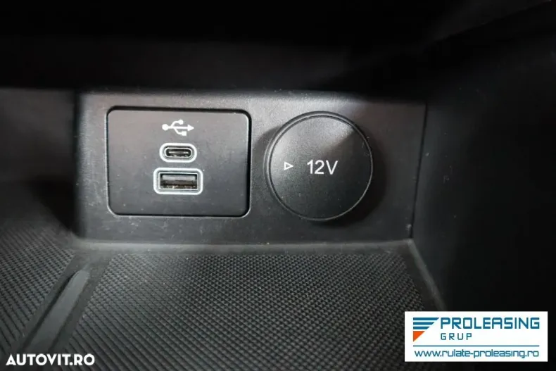 Ford Kuga din 2022 cu 61.223 km - oferta FOR122862 - foto 16